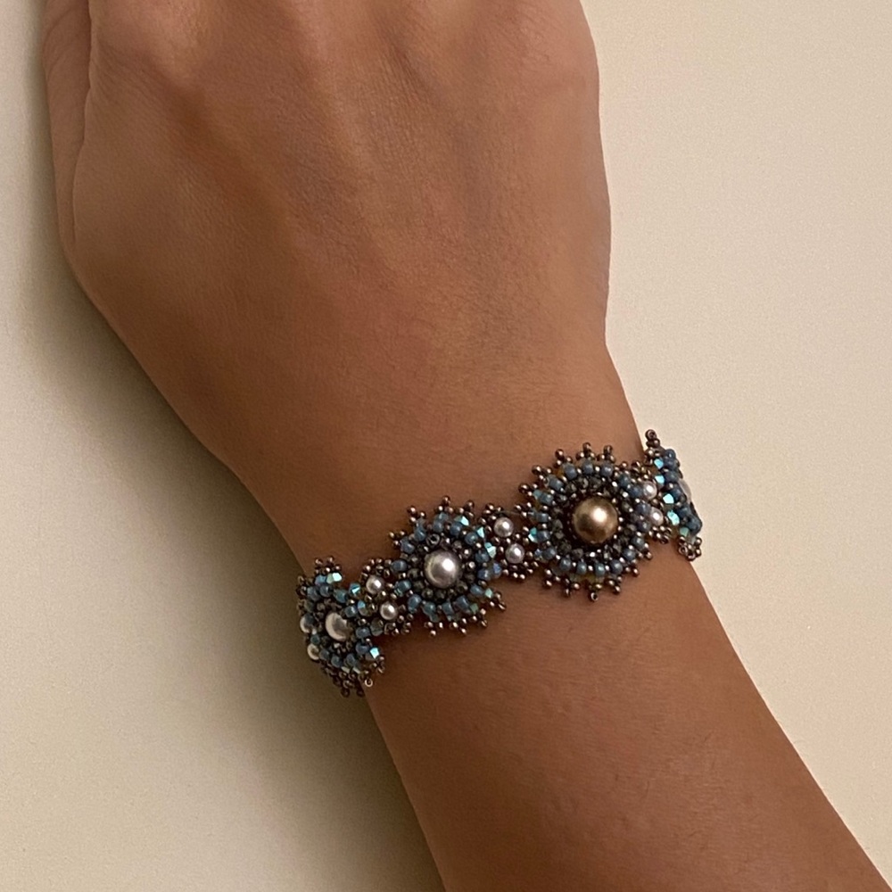 Bracelet - Picture 3 of 6